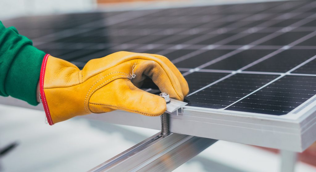 How To Choose The Right Size Solar Panel System For Your Home